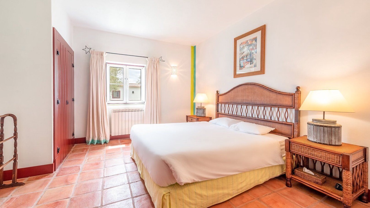 Photo of Bedroom in Montemor-o-Novo