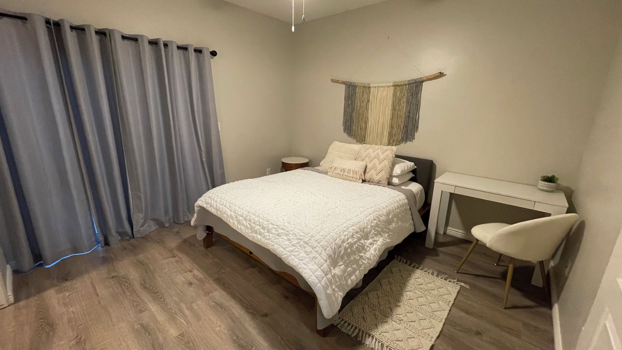 Photo of Bedroom in Lake Havasu City