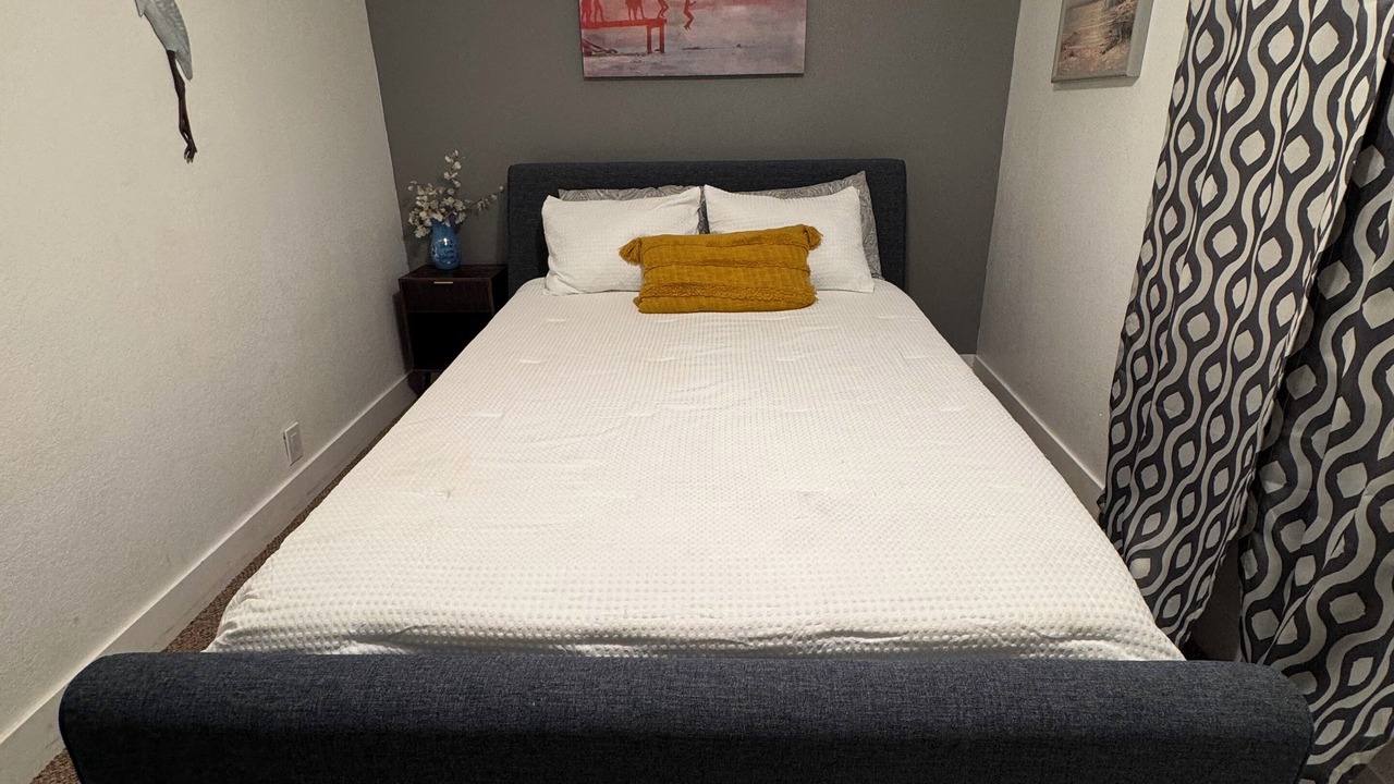 Photo of Bedroom in Parker Strip