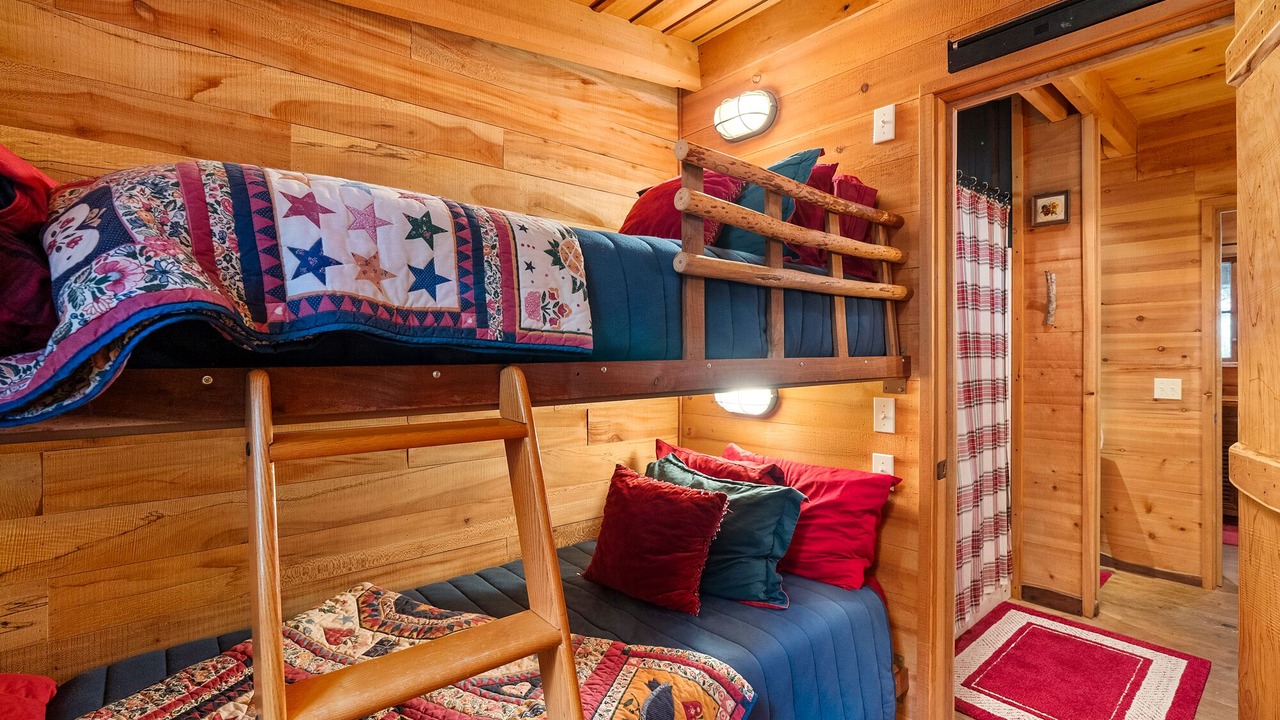 Photo of Bedroom in San Luis Obispo