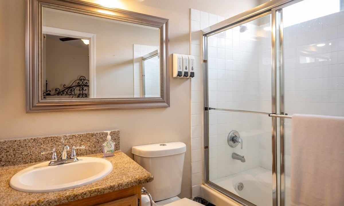 Photo of Bathroom in North Las Vegas