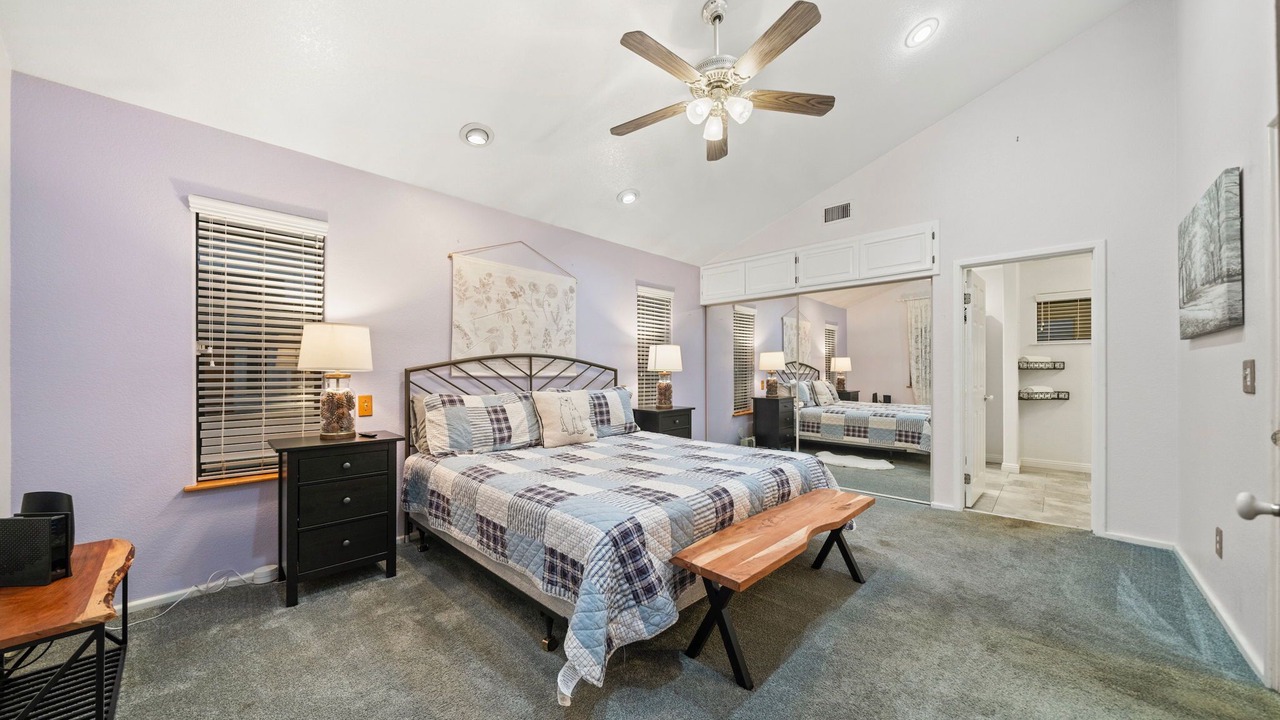Photo of Bedroom in Idyllwild