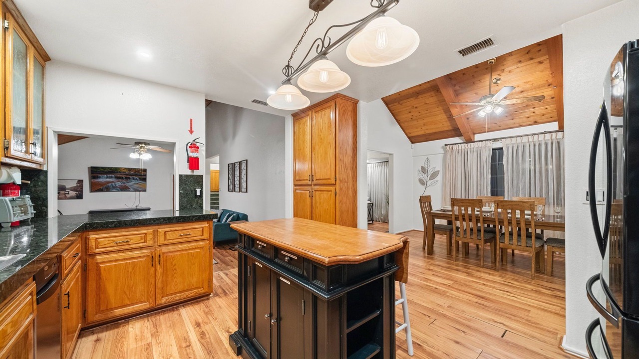 Photo of Others in Idyllwild