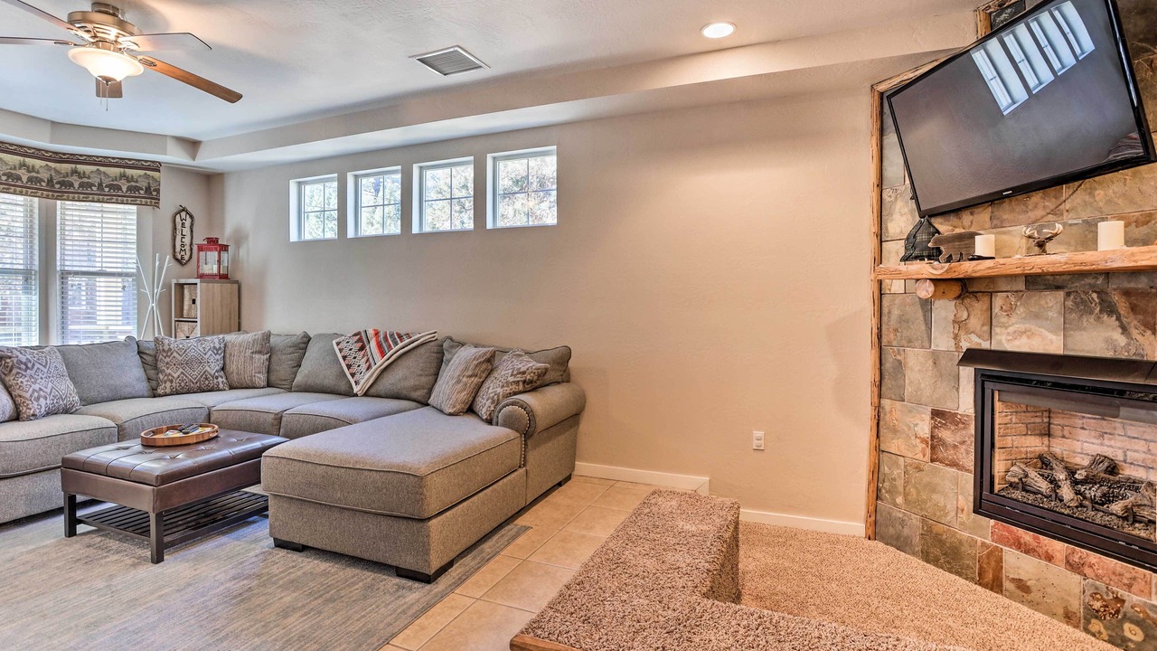 Photo of Livingroom in Big Bear City