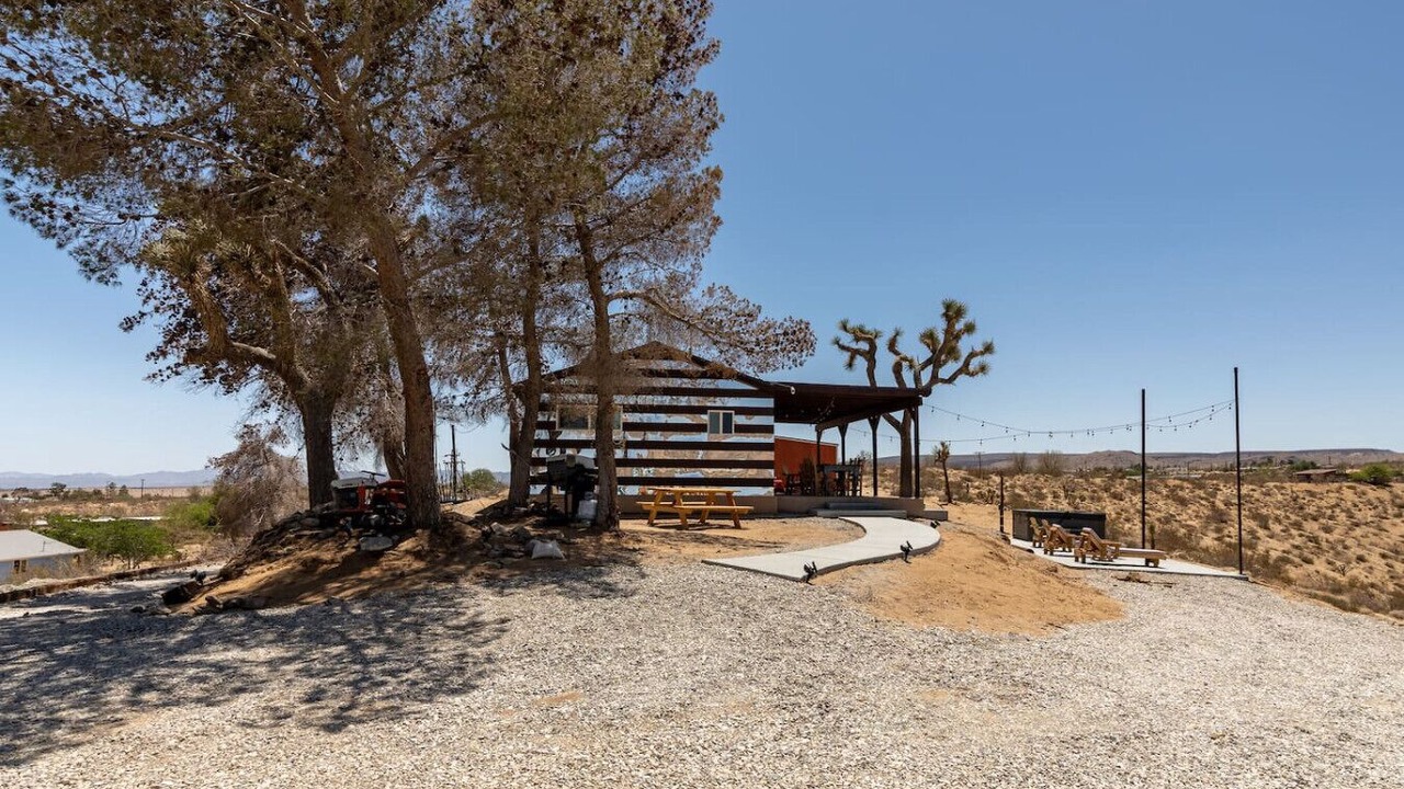 Photo of Outdoor in Landers