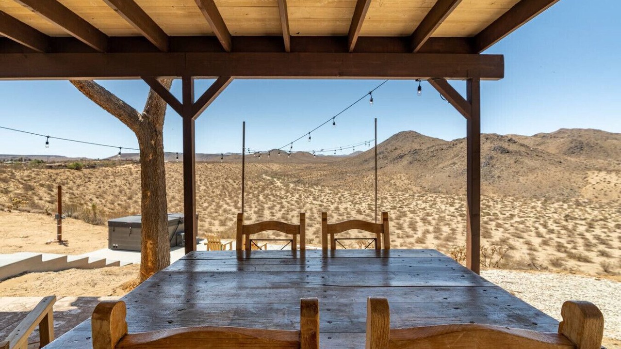 Photo of Outdoor in Landers