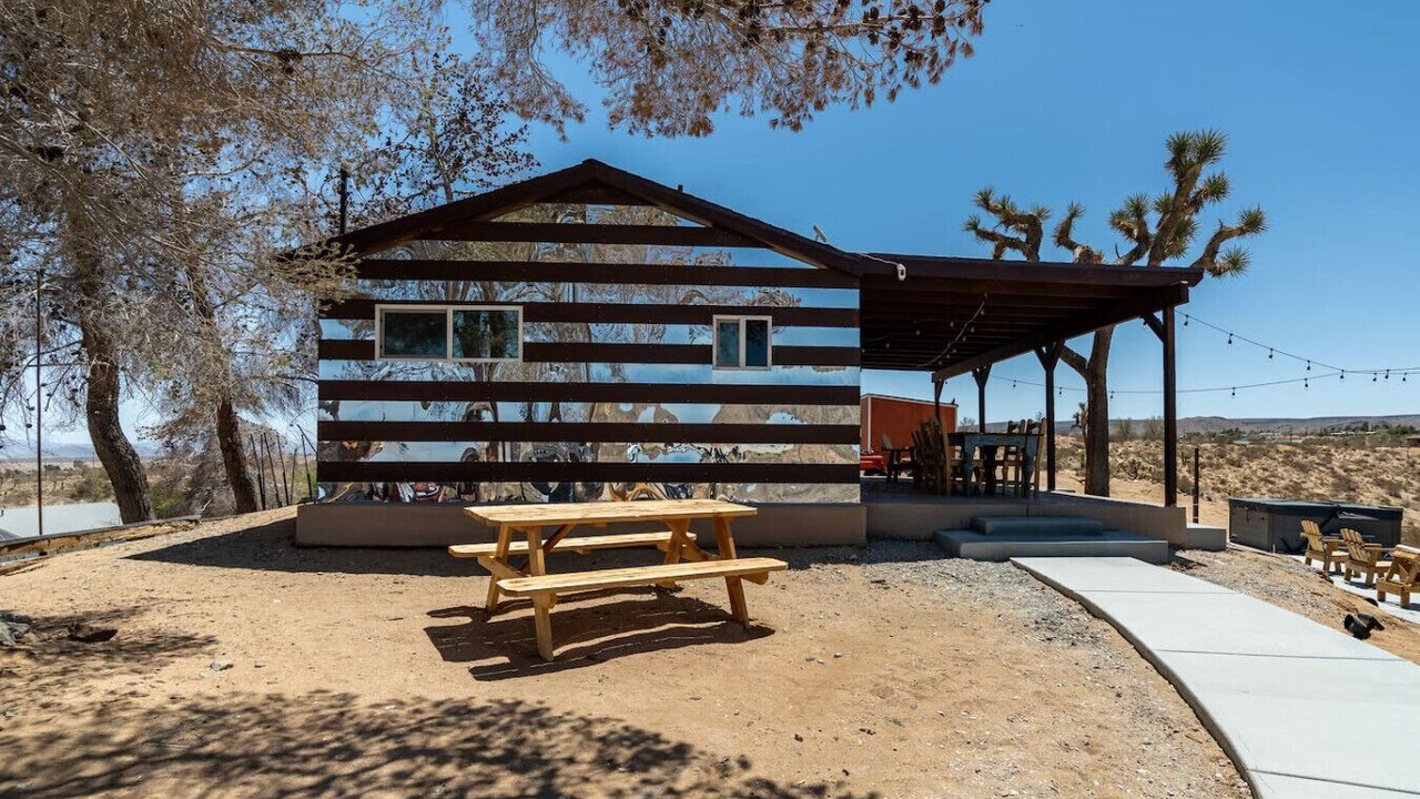 Photo of Outdoor in Landers