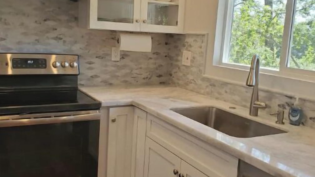 Photo of Kitchen in Deer Park