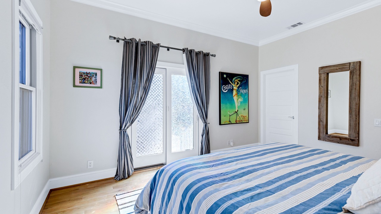 Photo of Bedroom in St. Helena