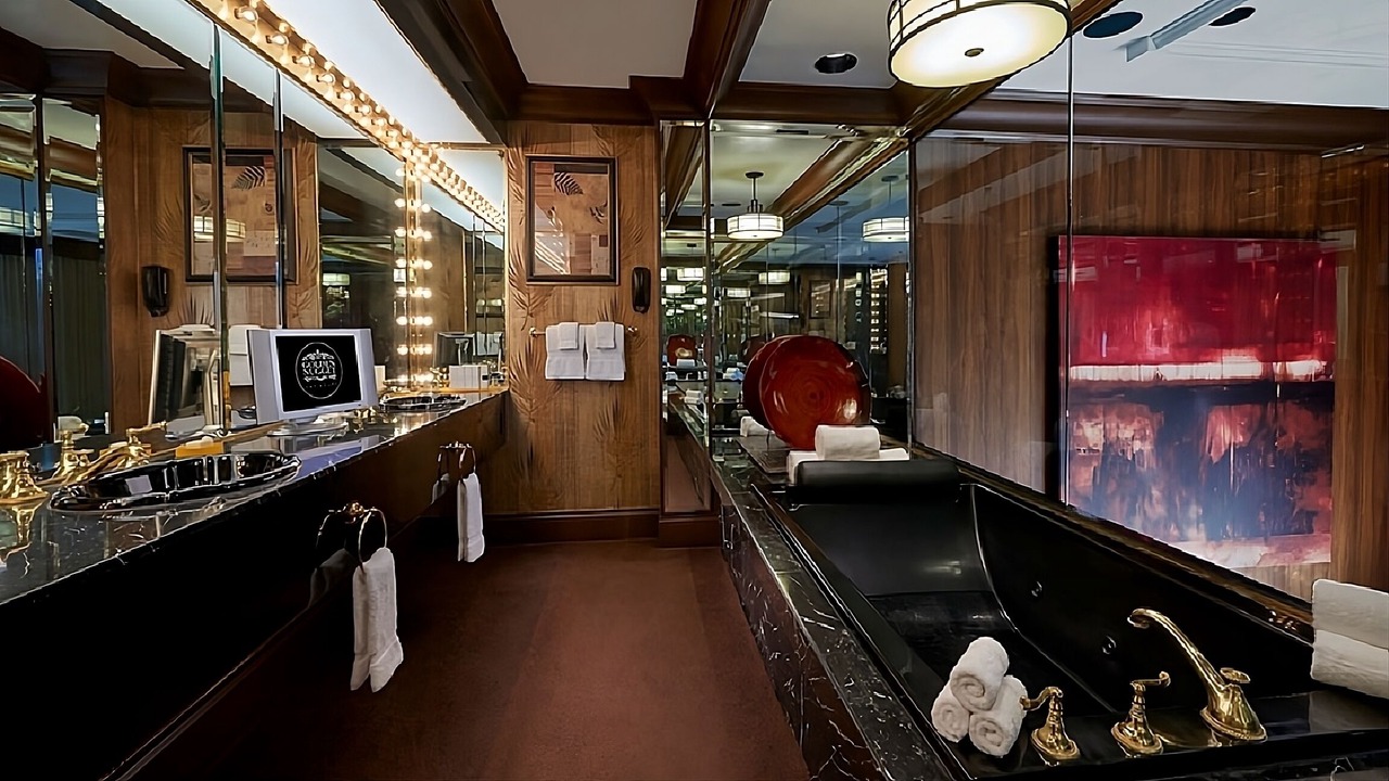 Photo of Bathroom in Sunrise Manor