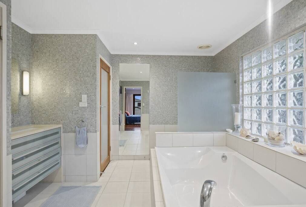 Photo of Bathroom in Bundall