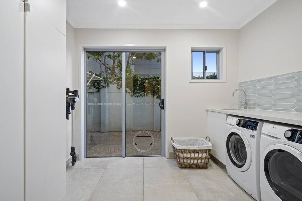 Photo of Others in Bundall