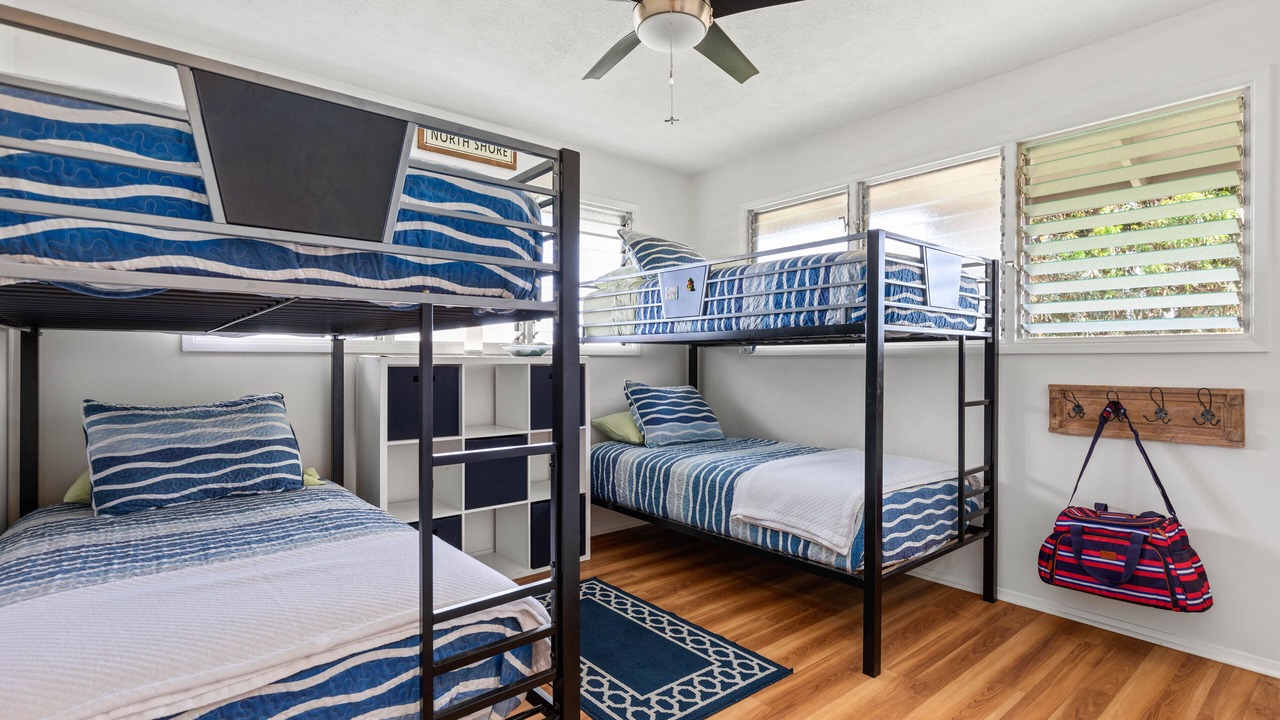 Photo of Bedroom in Waialua