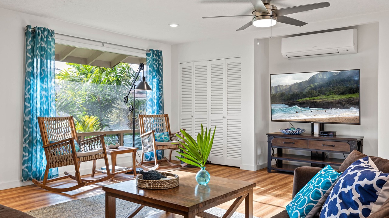 Photo of Livingroom in Waialua