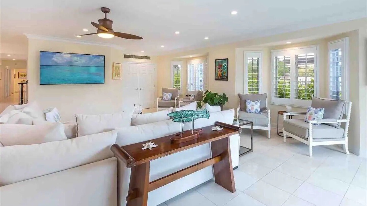 Photo of Livingroom in Kahala