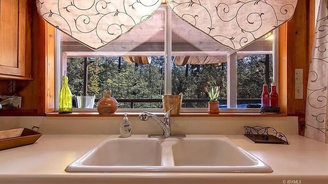 Photo of Bathroom in Idyllwild
