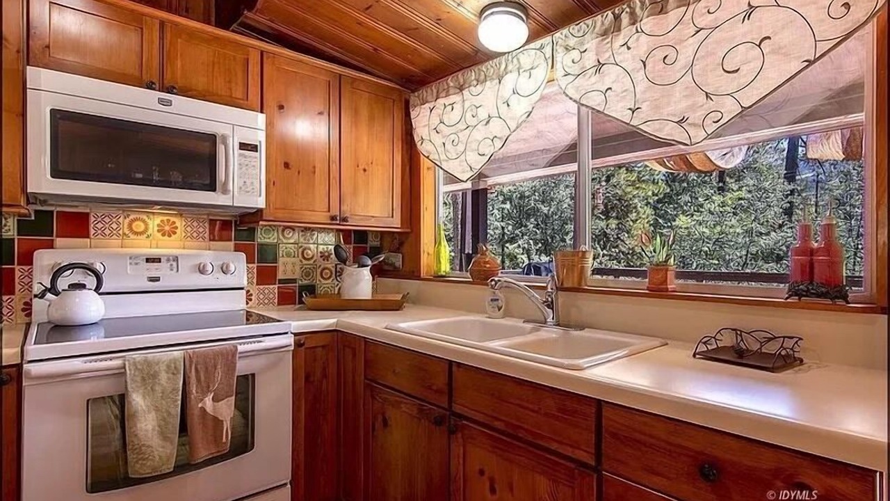 Photo of Kitchen in Idyllwild