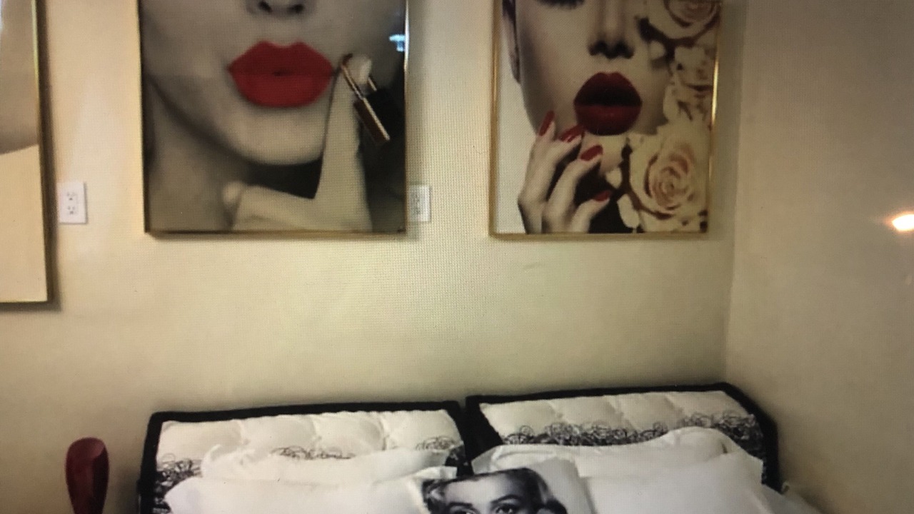 Photo of Bedroom in Wilshire Center