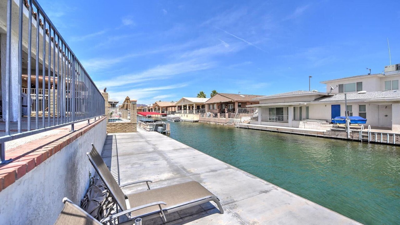 Photo of Patio Balcony in Moovalya Keys
