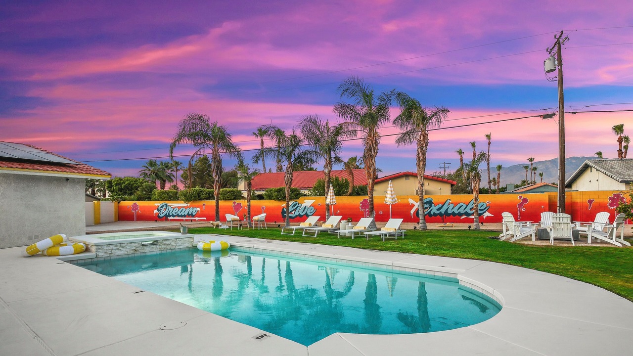 Photo of Outdoor in Racquet Club South