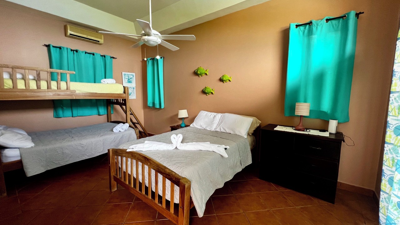 Photo of Bedroom in Pacific Marlin