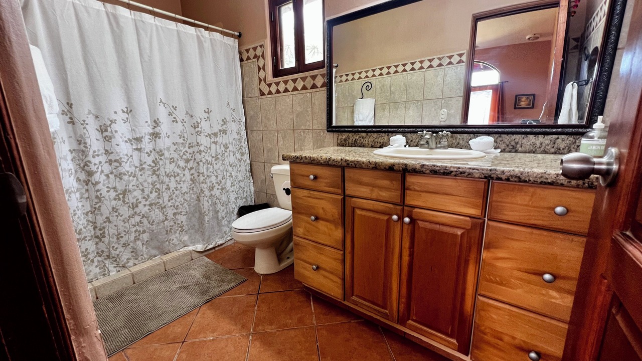 Photo of Bathroom in Pacific Marlin