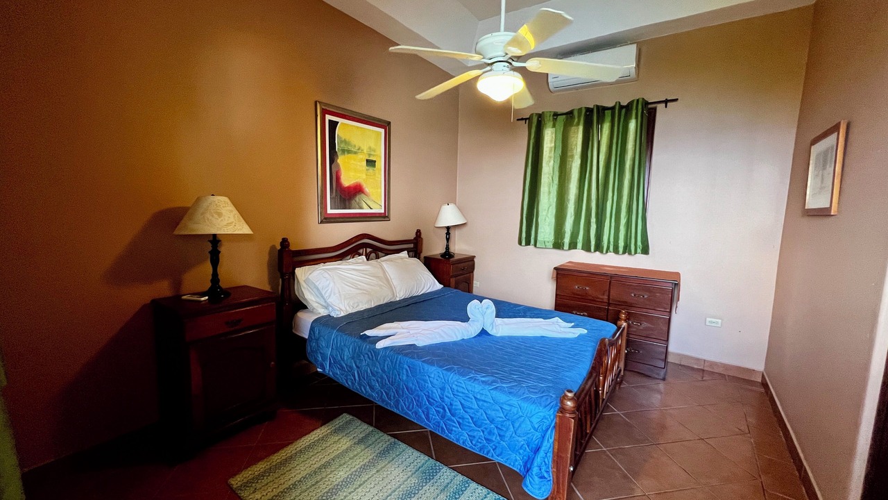 Photo of Bedroom in Pacific Marlin