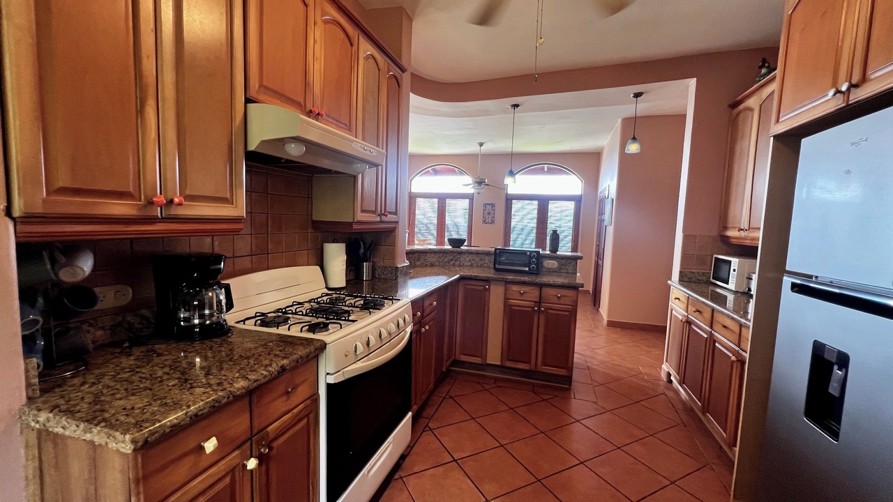 Photo of Kitchen in Pacific Marlin