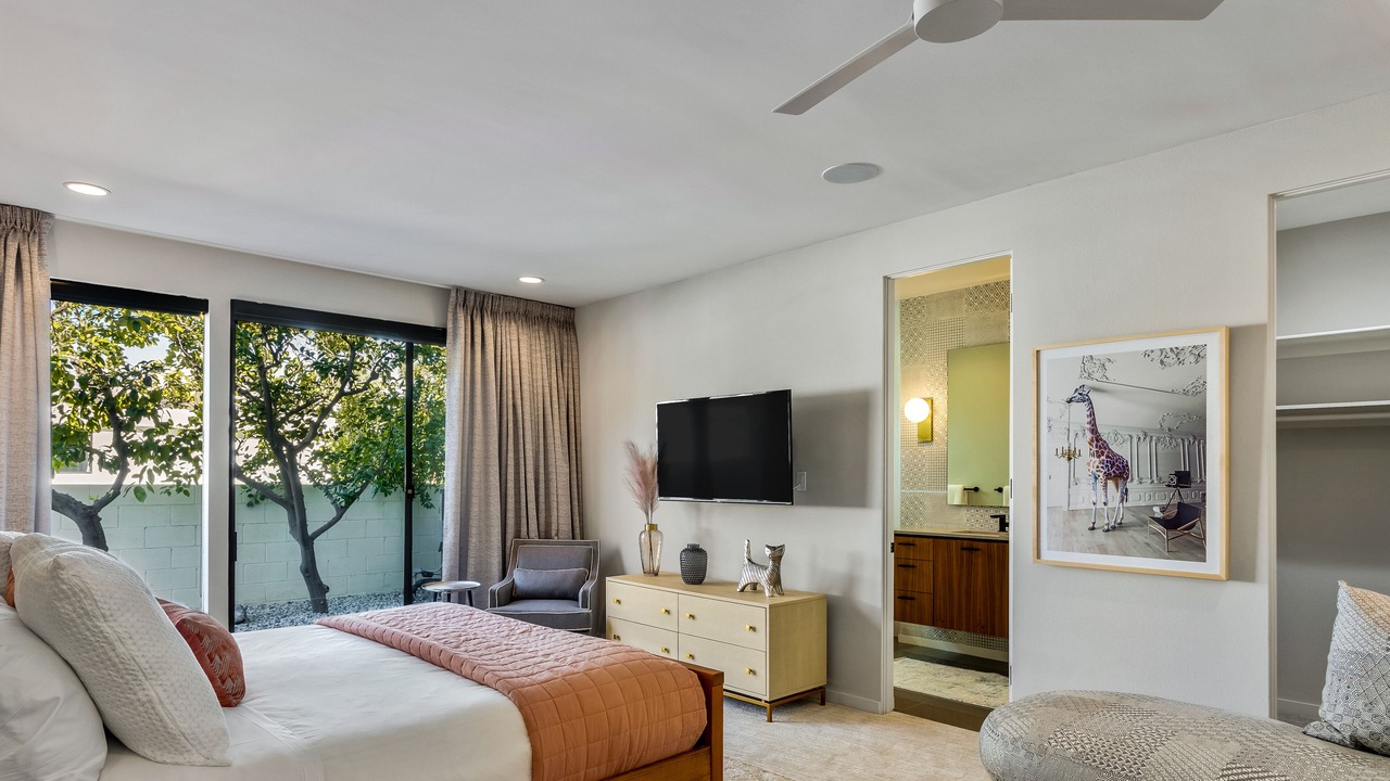 Photo of Bedroom in Indian Canyon