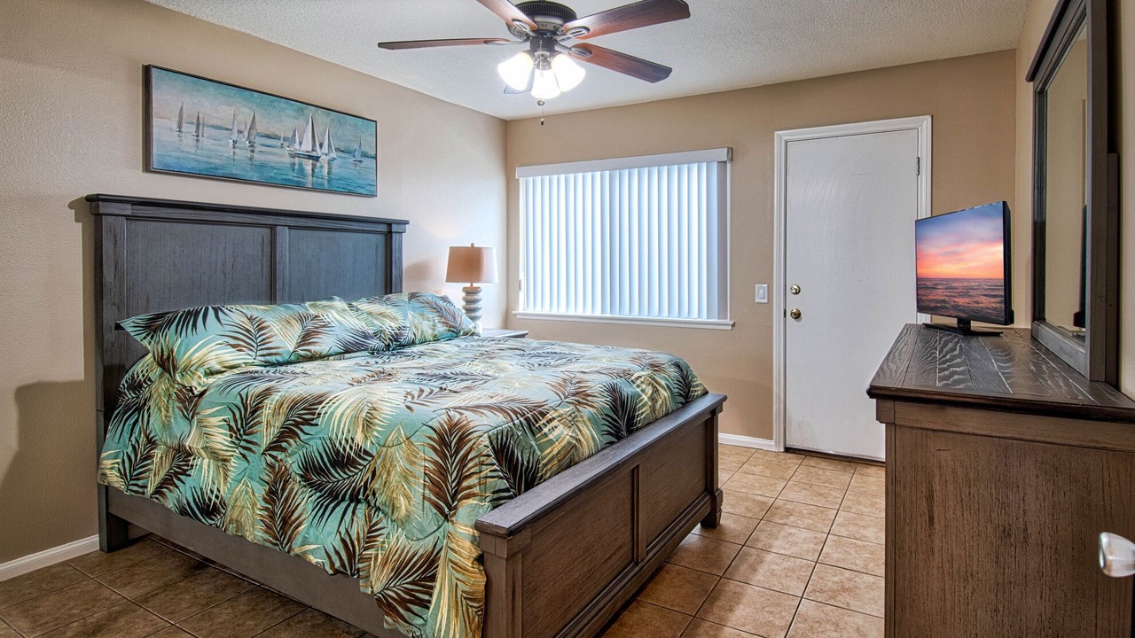 Photo of Bedroom in West Newport