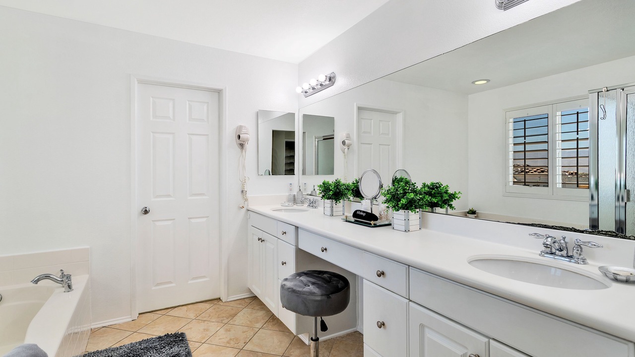 Photo of Bathroom in Terra Lago