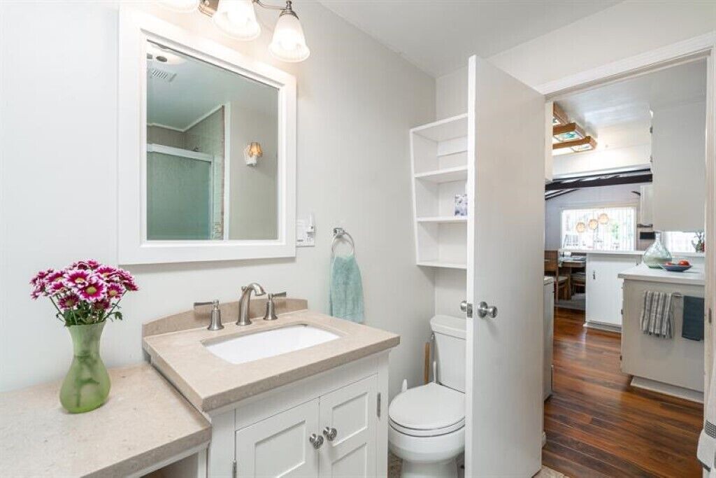 Photo of Bathroom in Balboa Island
