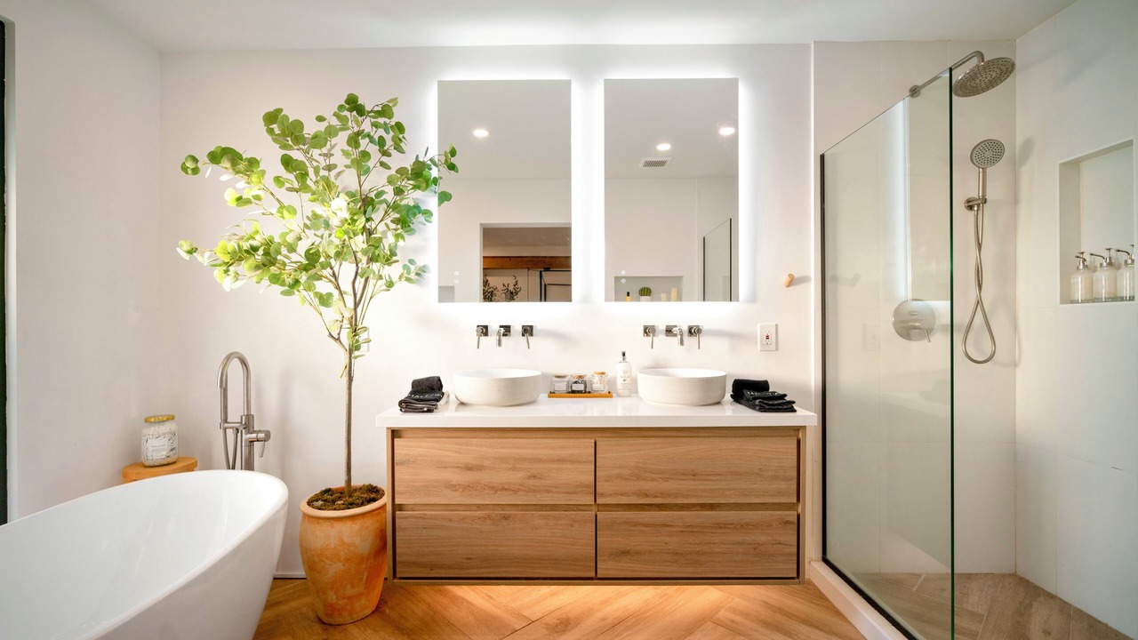 Photo of Bathroom in Landers