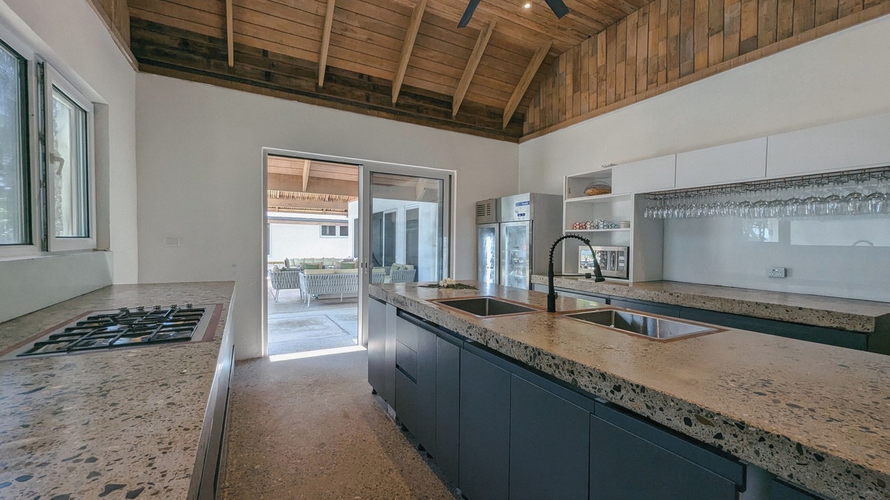 Photo of Kitchen in Tagaqe