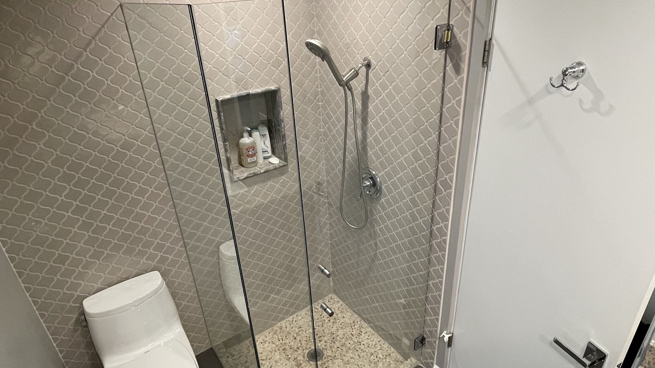 Photo of Bathroom in Araby