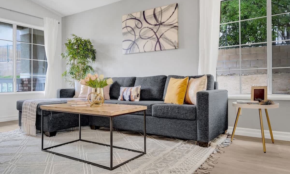 Photo of Livingroom in Stevenson Ranch