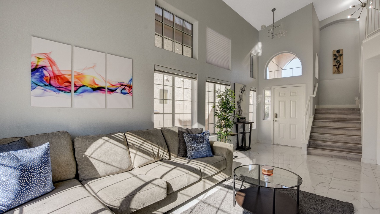 Photo of Livingroom in Summerlin