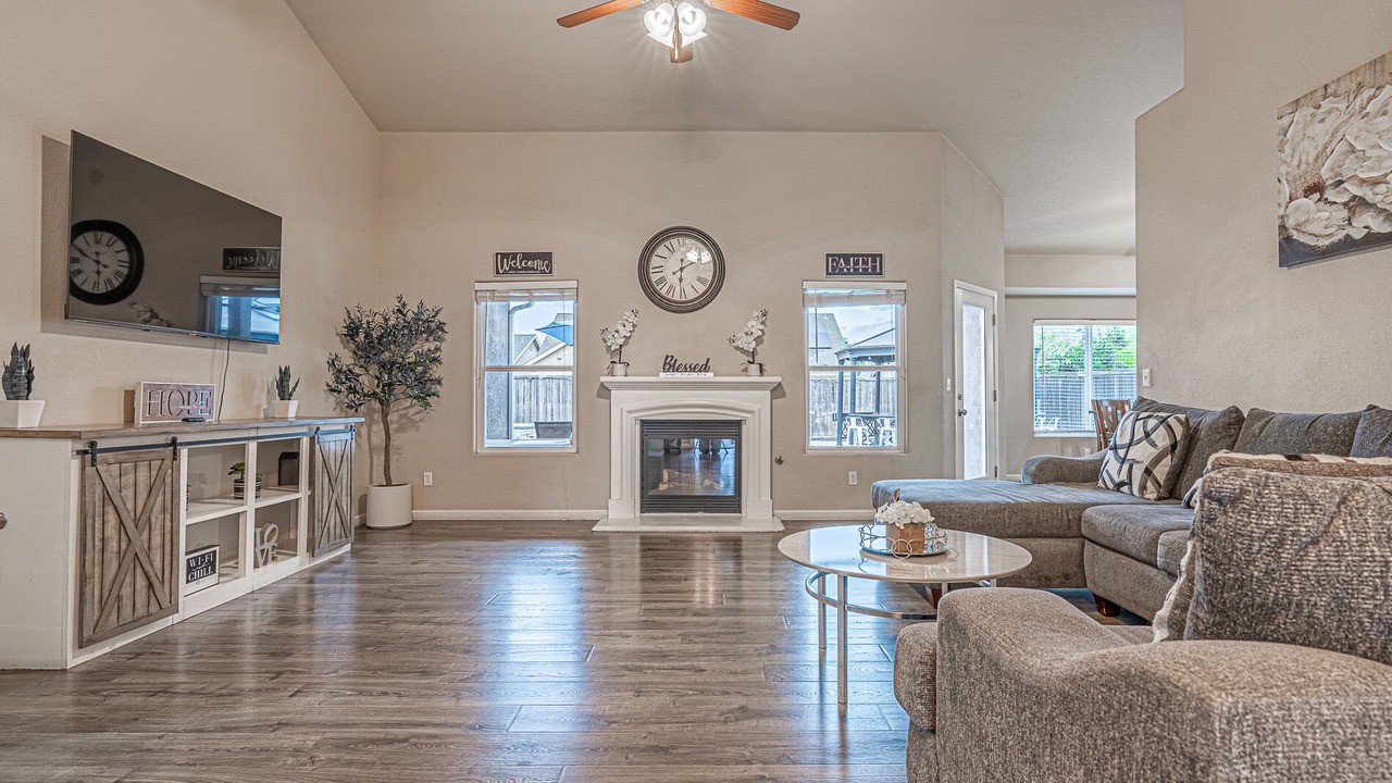 Photo of Livingroom in Fresno