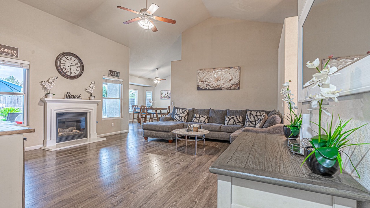 Photo of Livingroom in Fresno