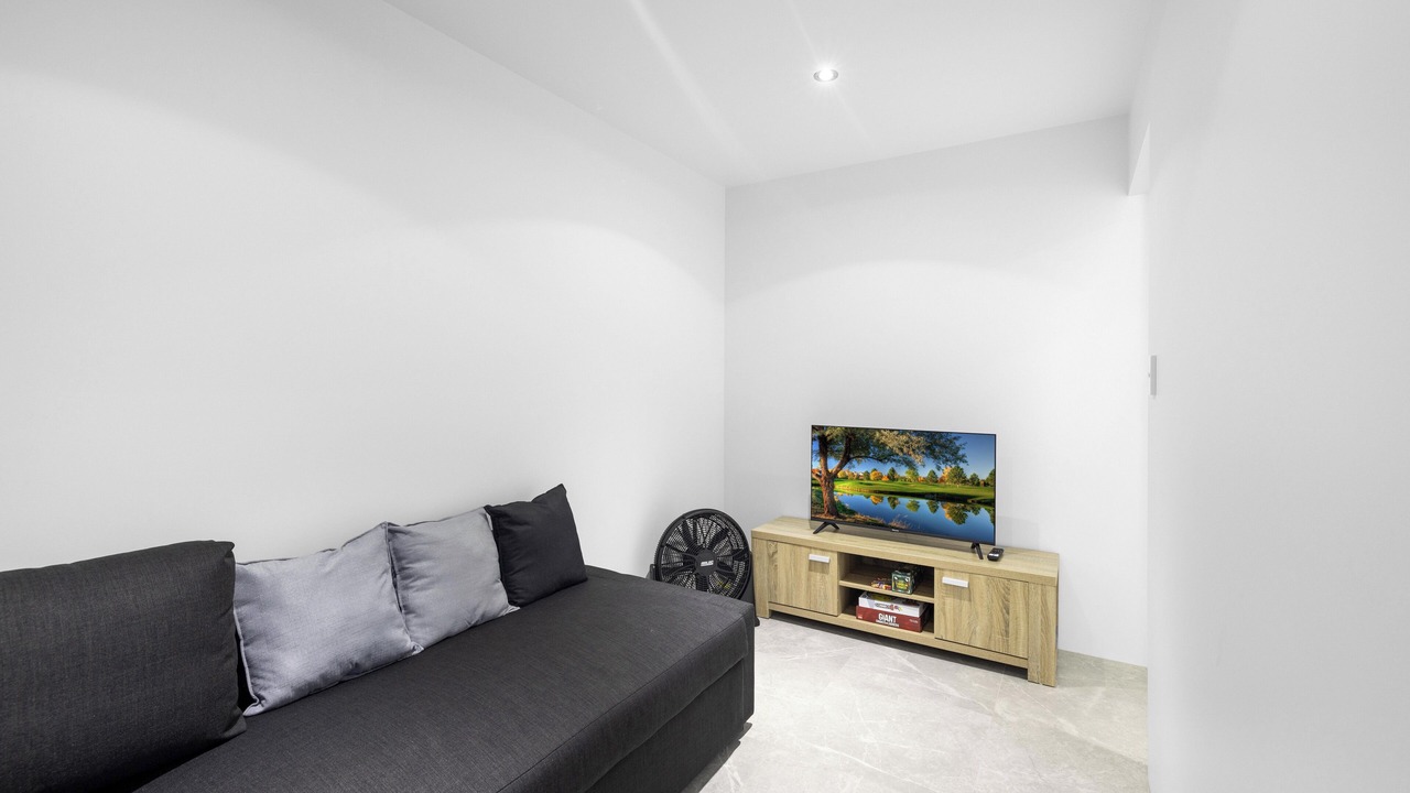 Photo of Livingroom in Sandstone Point