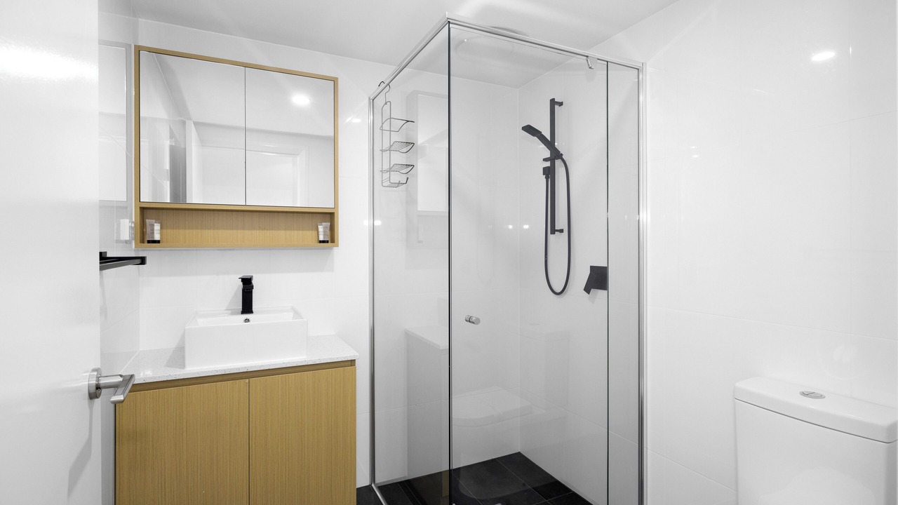 Photo of Bathroom in Sandstone Point