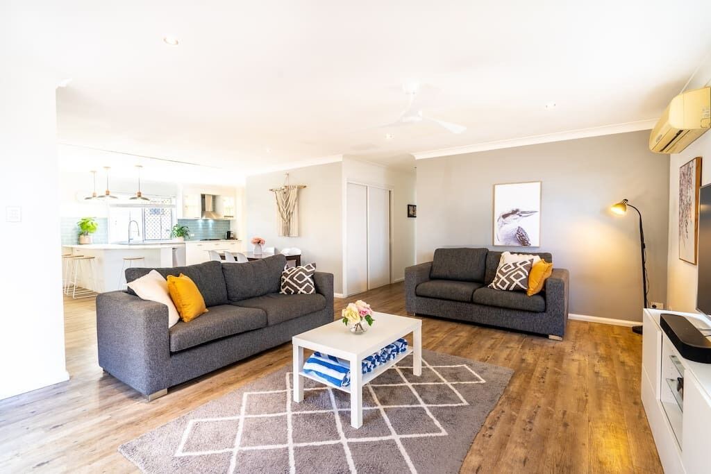 Photo of Livingroom in Burleigh Waters