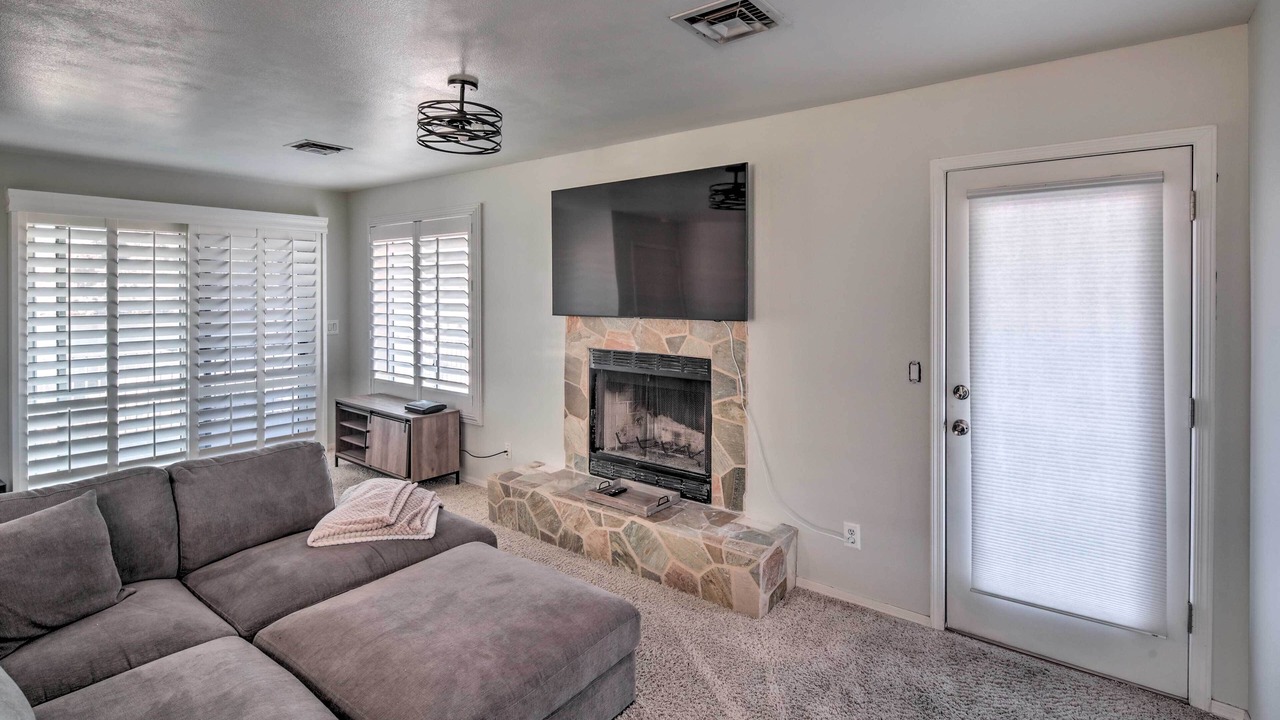 Photo of Bedroom in Cienega Springs