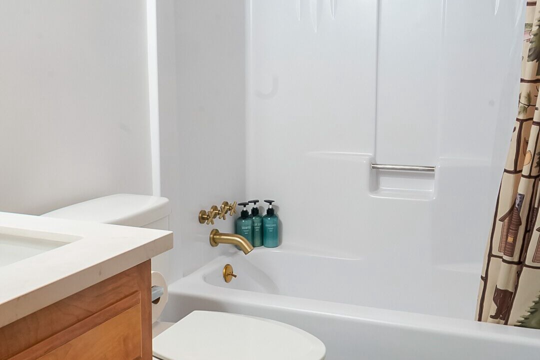 Photo of Bathroom in Woodlands