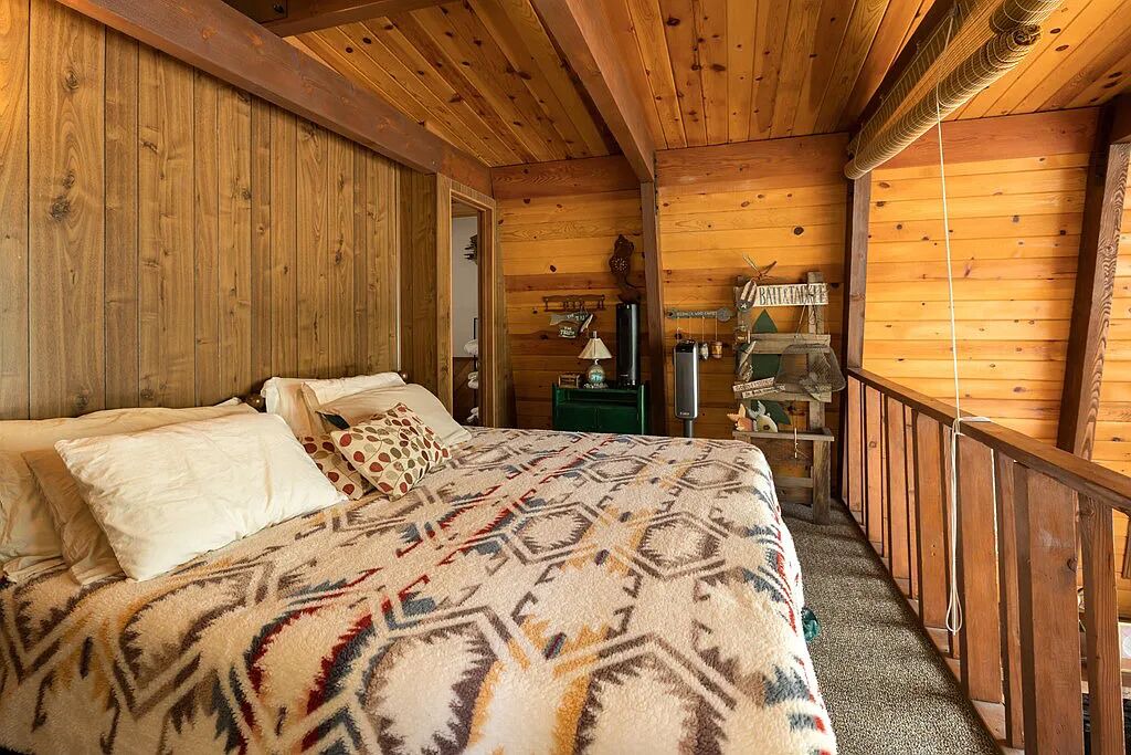 Photo of Bedroom in Woodlands