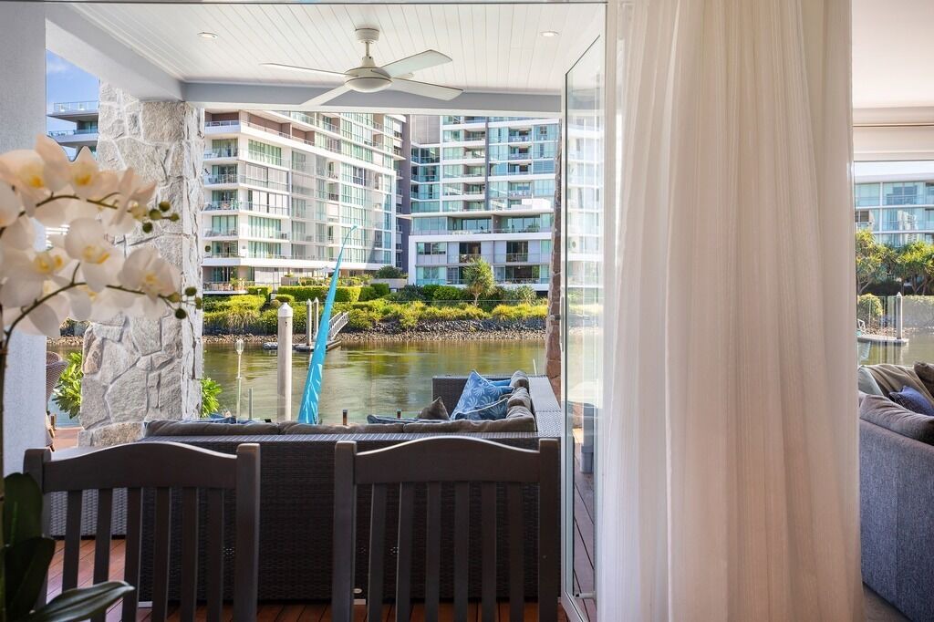 Photo of Others in Broadbeach Waters