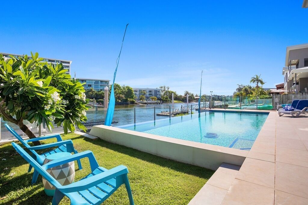 Photo of Outdoor in Broadbeach Waters