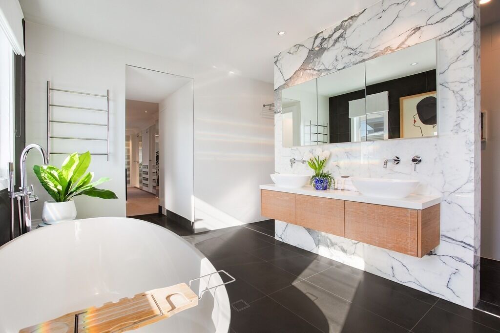 Photo of Bathroom in Broadbeach Waters