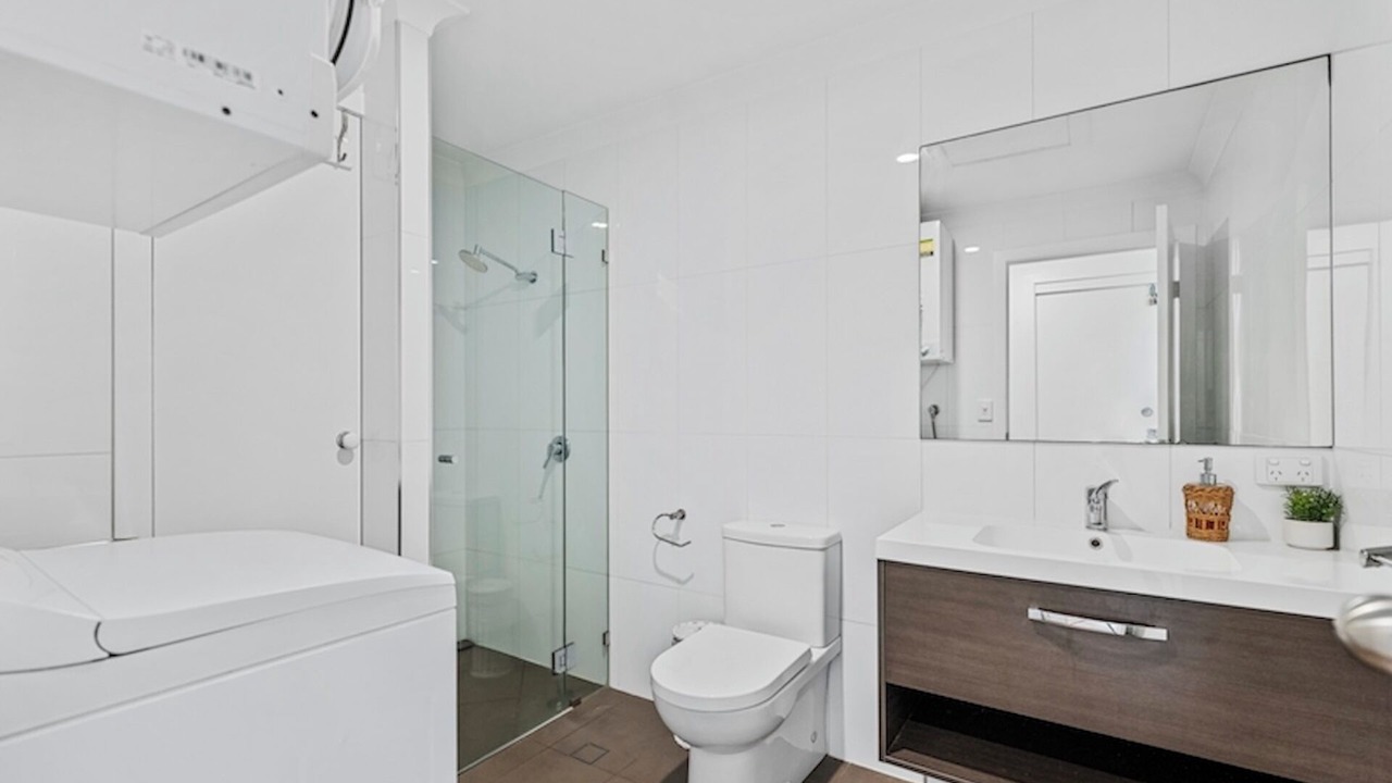 Photo of Bathroom in Point Lookout