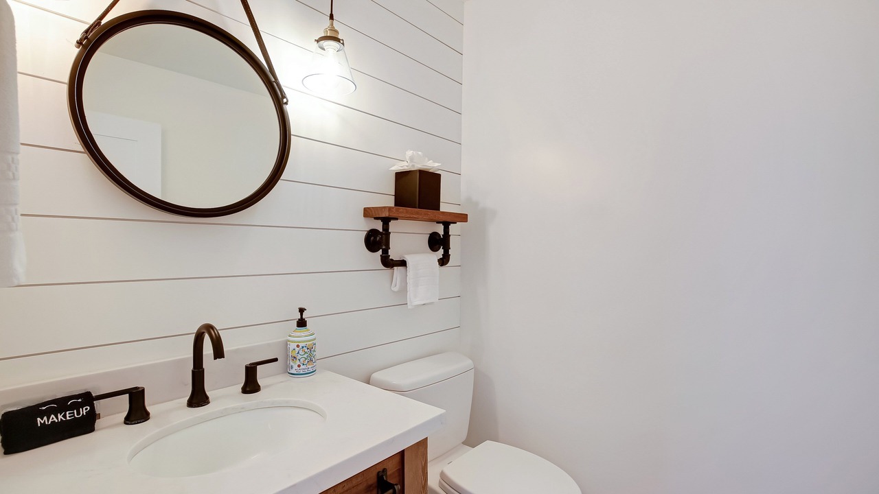 Photo of Bathroom in East Mesa